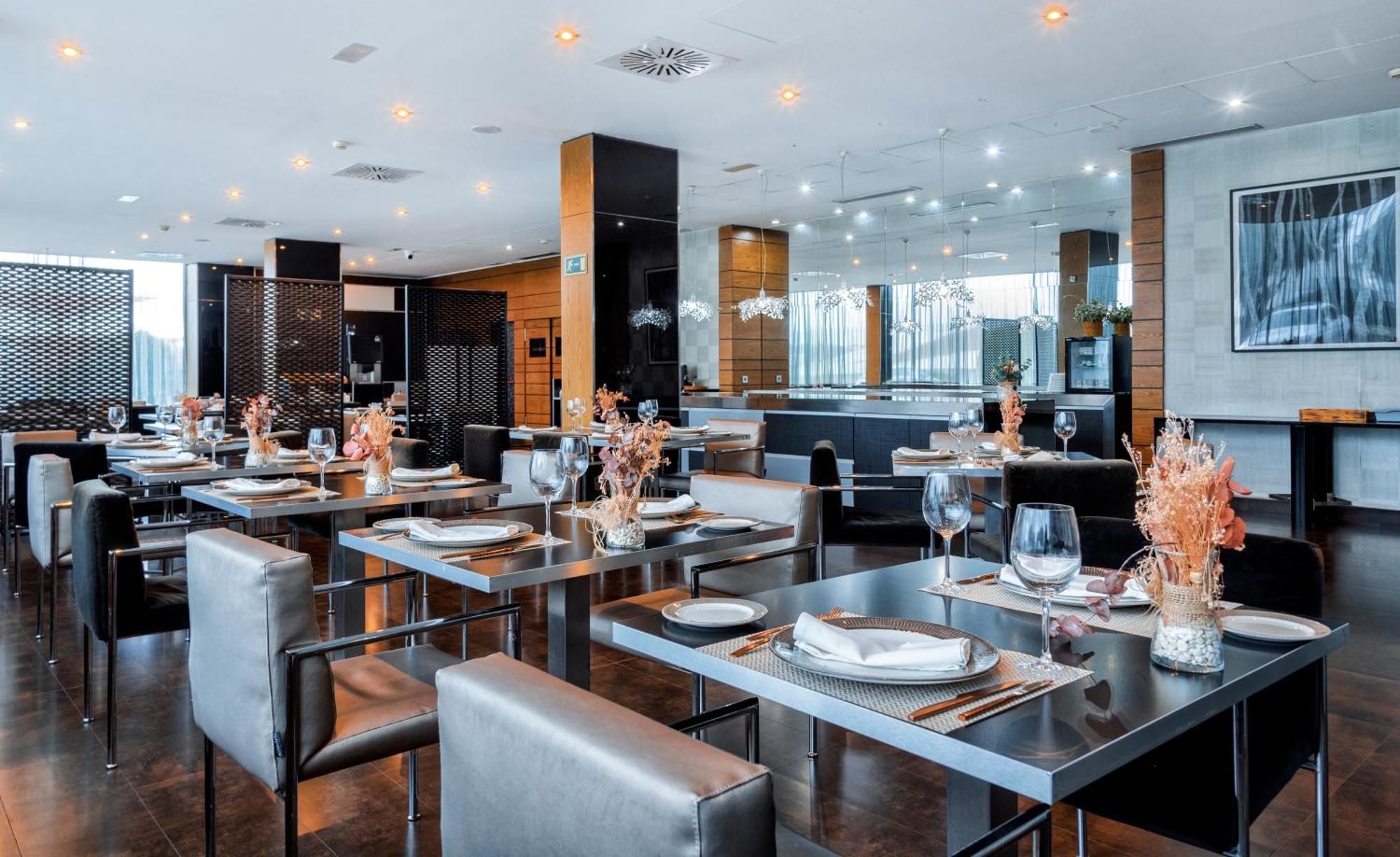 Hotel Ciudad De Mostoles Eksteriør billede