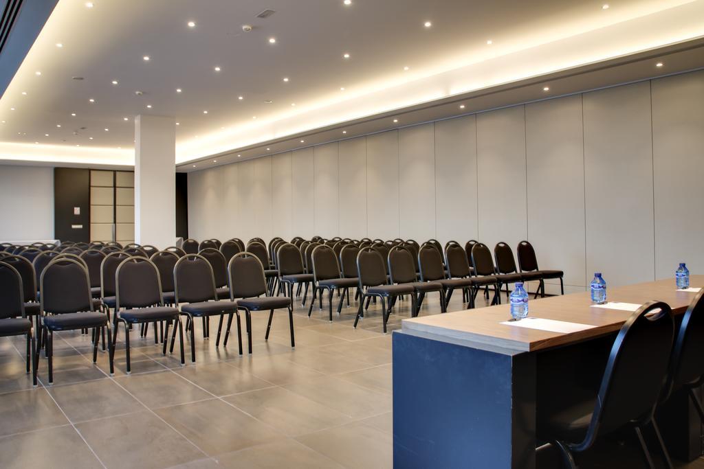 Hotel Ciudad De Mostoles Eksteriør billede