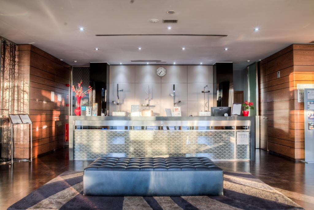 Hotel Ciudad De Mostoles Eksteriør billede