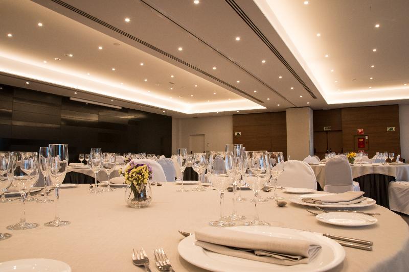 Hotel Ciudad De Mostoles Eksteriør billede