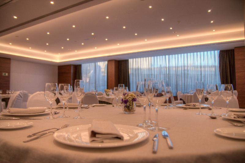 Hotel Ciudad De Mostoles Eksteriør billede
